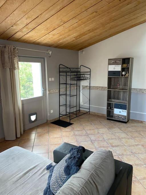 Gite A La Ferme Avec Jacuzzi Et Sauna Villefloure المظهر الخارجي الصورة